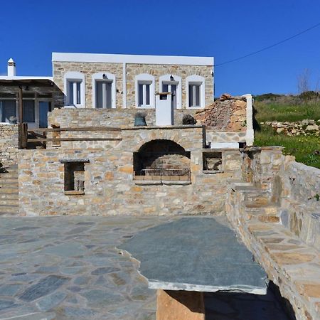 George Farmhouse Chrousa Buitenkant foto